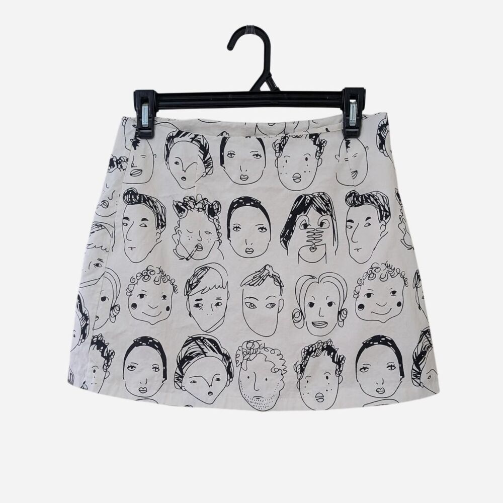 Y2K Shekou White Face Print Mini Skirt Black White Abstract Art Doodle Line
